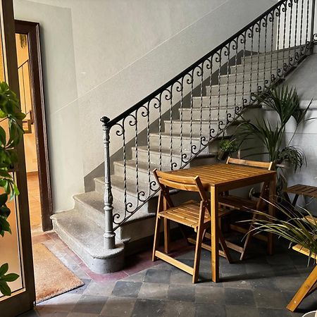 Regina Milano In Porta Romana 3 - Sky Tv, Wifi & Breakfast Box Appartement Buitenkant foto