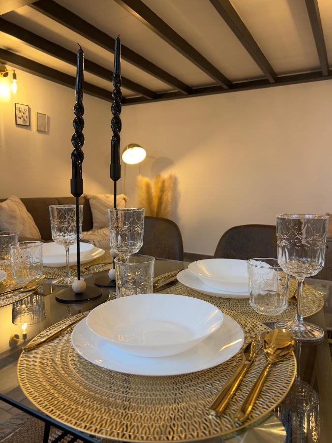Regina Milano In Porta Romana 3 - Sky Tv, Wifi & Breakfast Box Appartement Buitenkant foto
